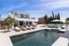 Villa i Marbella - 20600 - Luxurious Beachside Villa with Jacuzzi!