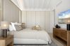 Villa i Marbella - Private Luxury Villa Steps from the beach!