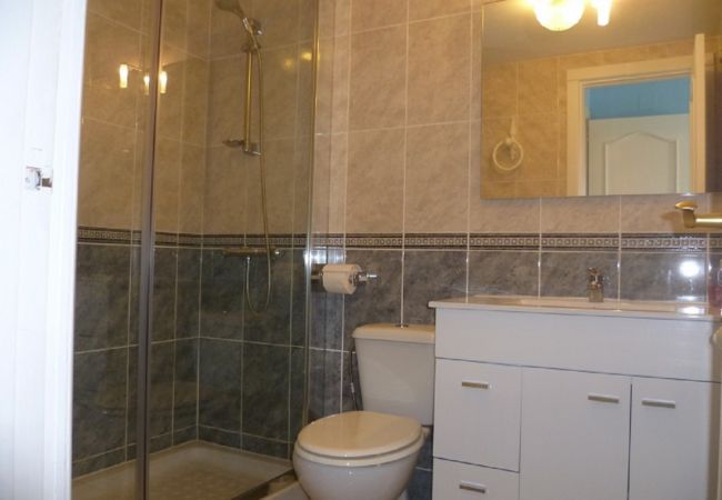 Lejlighed i Mijas Costa - Coastal Apartment with Direct Beach Access