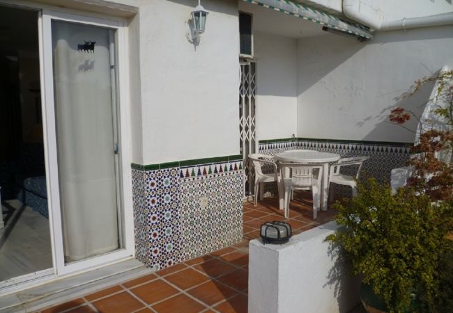 Lejlighed i Mijas Costa - Coastal Apartment with Direct Beach Access