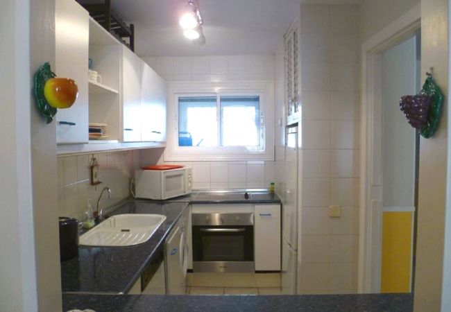 Lejlighed i Mijas Costa - Coastal Apartment with Direct Beach Access