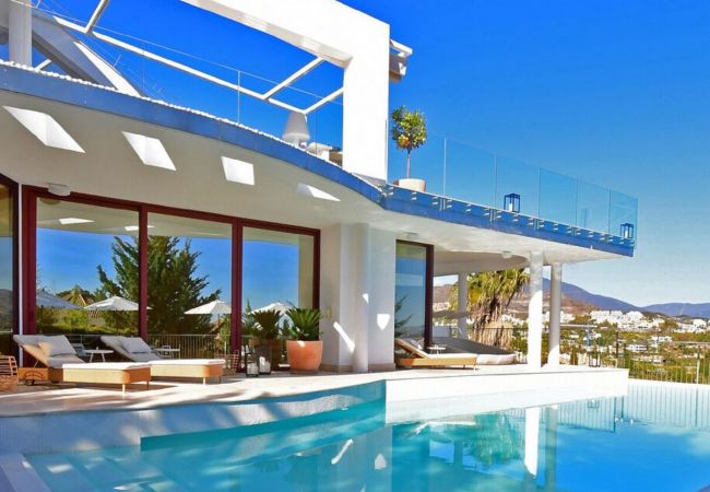 Villa i Marbella - 30290 - STUNNING  LUXURY UNIQUE VILLA