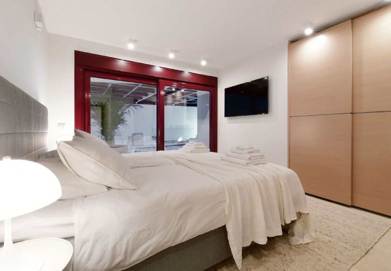 Villa i Marbella - Luxury Villa with Panoramic Views - Puerto Banus