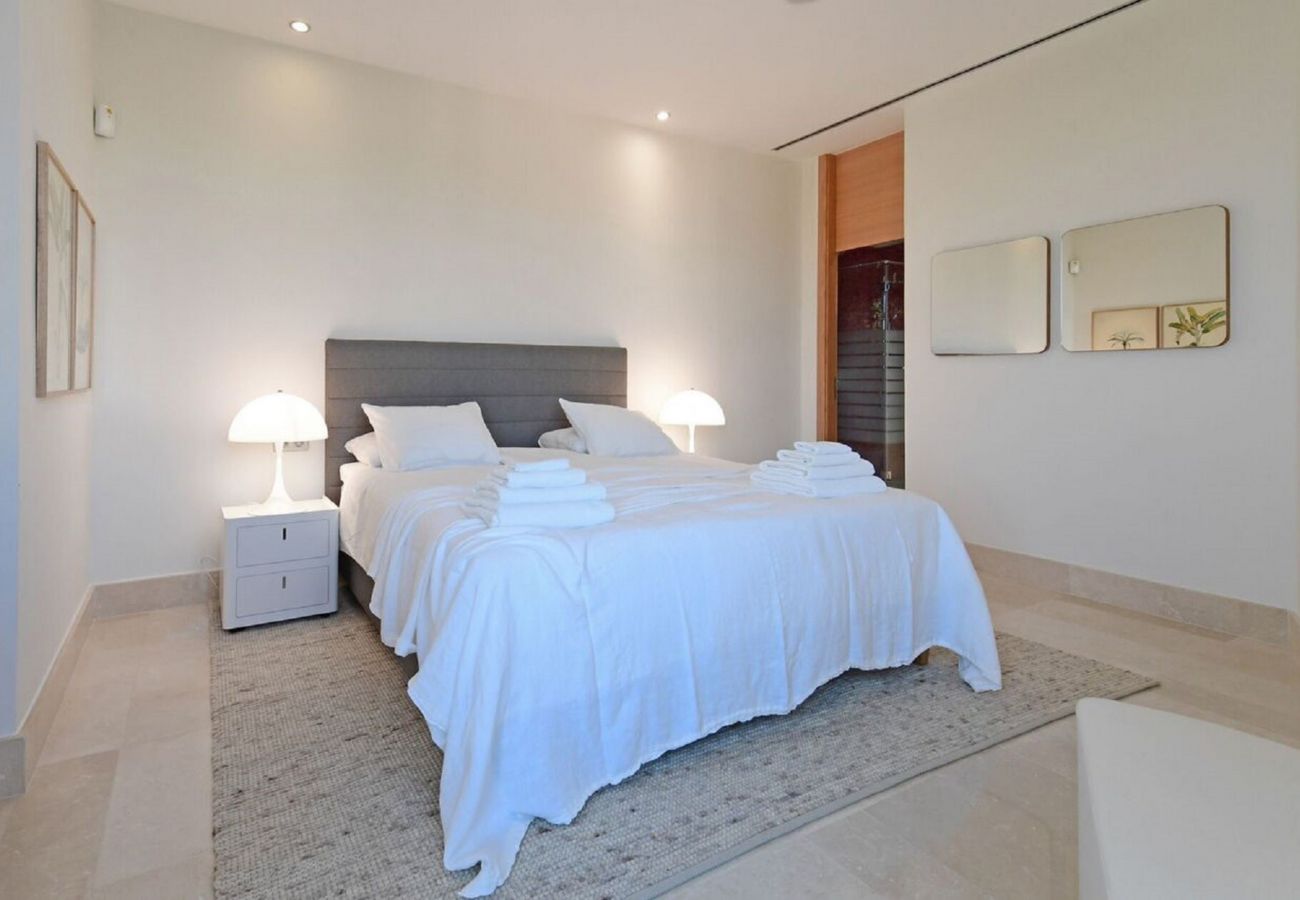Villa i Marbella - Luxury Villa with Panoramic Views - Puerto Banus