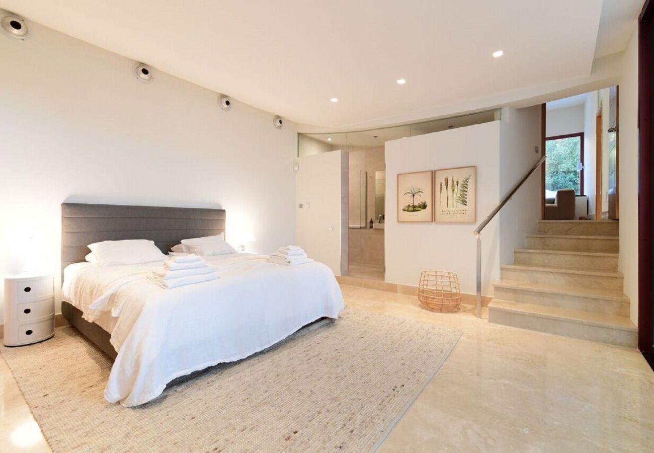 Villa i Marbella - Luxury Villa with Panoramic Views - Puerto Banus