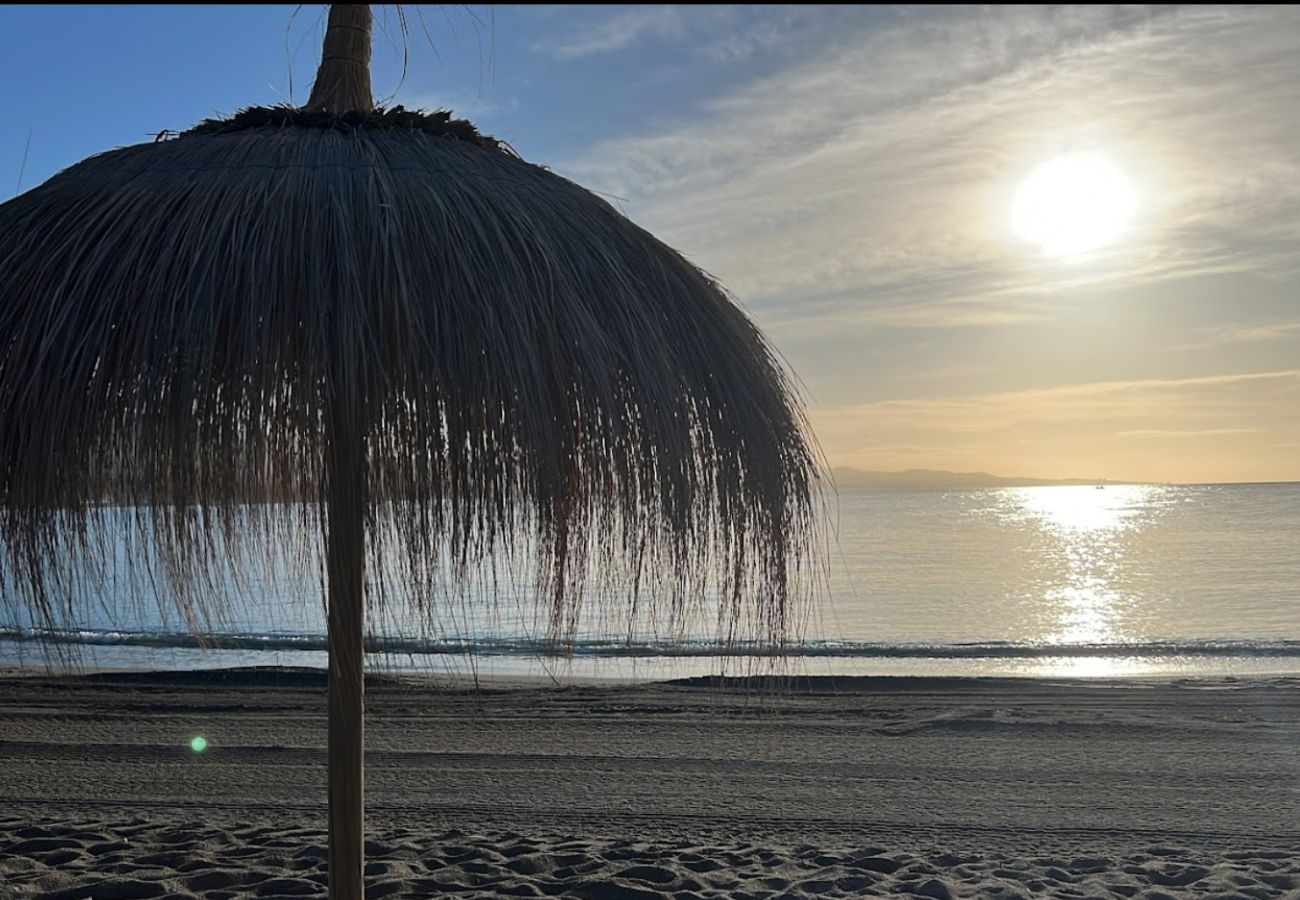 Villa i Marbella - Luxury Villa with Panoramic Views - Puerto Banus