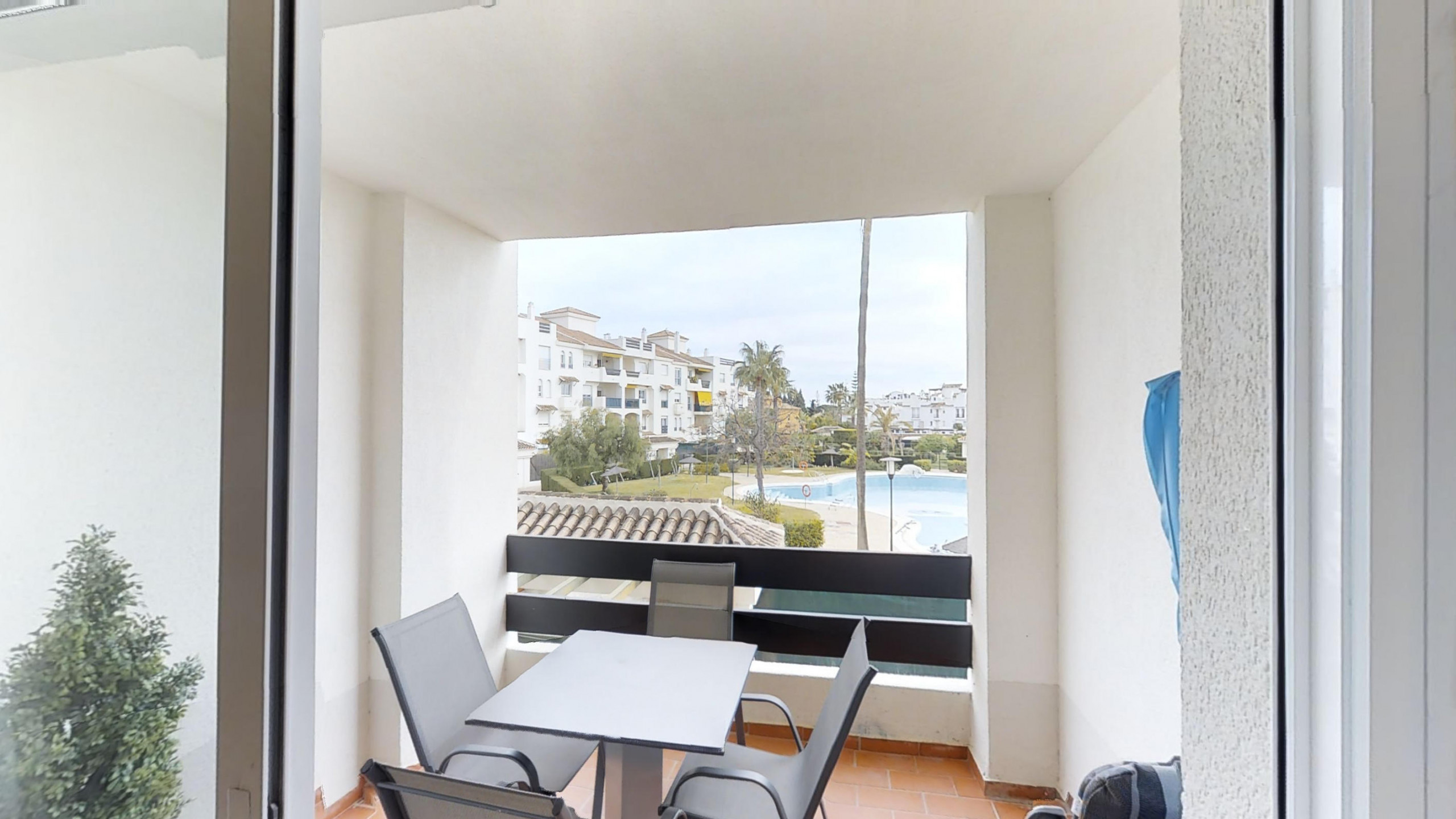 Get Sovevaerelse condo ferielejlighed orange beach al Desktop Wallpaper Free