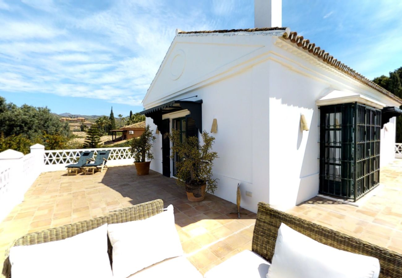 Villa i Marbella - A Real Oasis in  Colonial style