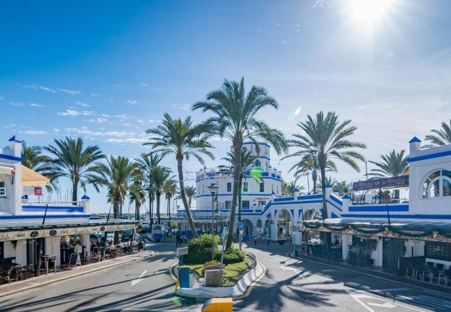 Lejlighed i Estepona - CP - Modern Beachside Apartment in Estepona