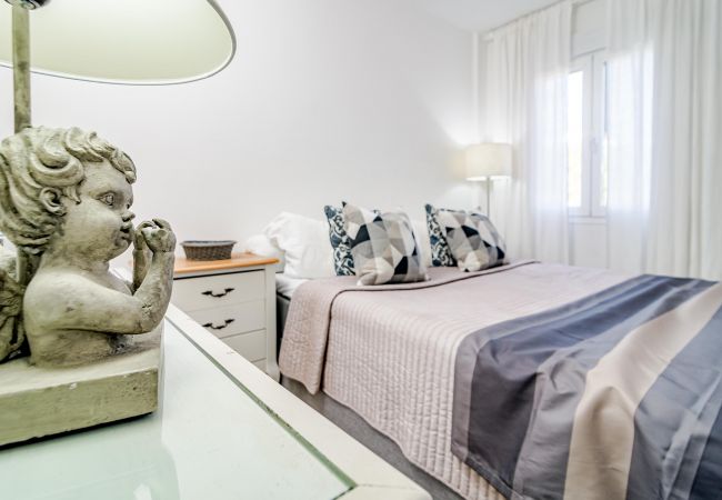 Lejlighed i Estepona - CP - Modern Beachside Apartment in Estepona