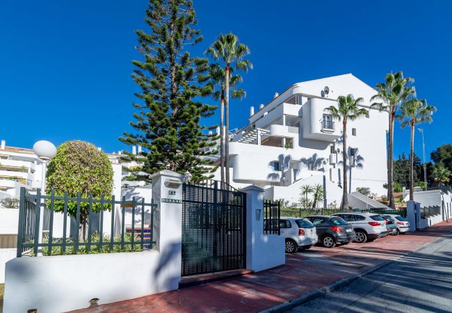 Lejlighed i Nueva andalucia - ELD1-Stunning 2 Bedroom Penthouse in Puerto Banus