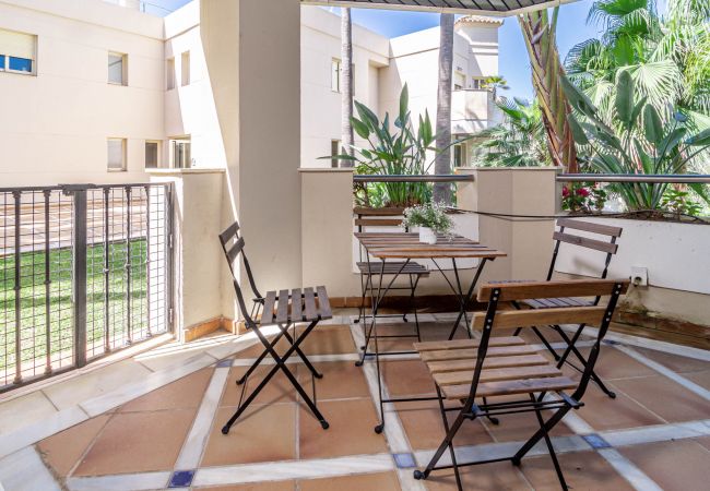 Lejlighed i Nueva andalucia - FA - Fabulous Apartment with in and outdoor Pool