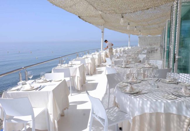 Lejlighed i San Pedro de Alcántara - Modern Gated Apartment near Beach & Puerto Banus