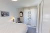 Lejlighed i San Pedro de Alcántara - Modern Gated Apartment near Beach & Puerto Banus