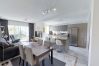 Lejlighed i San Pedro de Alcántara - Modern Gated Apartment near Beach & Puerto Banus