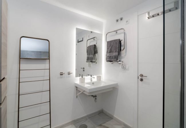 Lejlighed i Nueva andalucia - IVY - Scandinavian Apartment in Nueva Andalucia