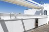 Villa i Marbella - Beachfront Villa with Heated Pool & Spa