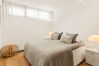 Villa i Marbella - Beachfront Villa with Heated Pool & Spa