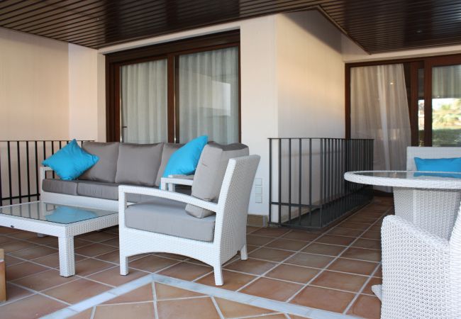 Lejlighed i Estepona - 100 - Beach apartment with Private Pool