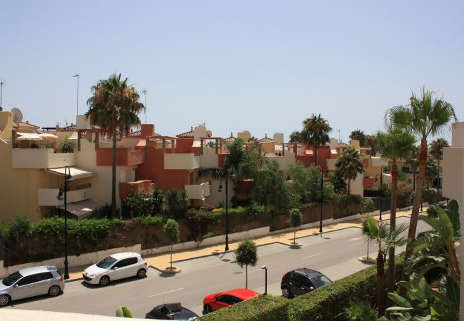 Lejlighed i Estepona - 104 - Apartment with private swimming pool