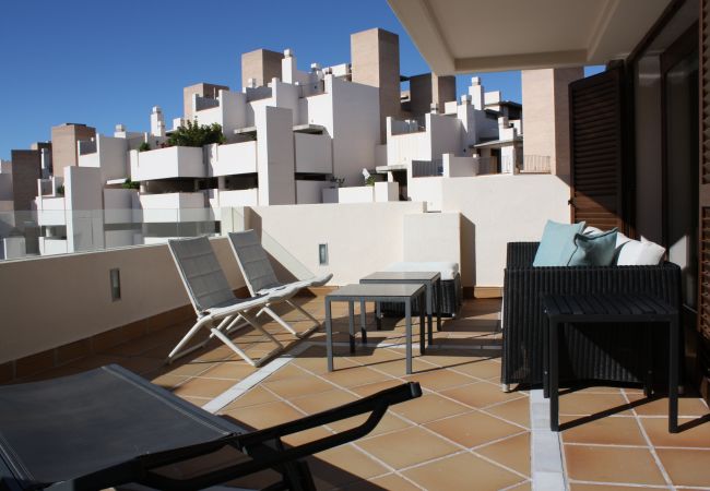 Lejlighed i Estepona - 116 - Penthouse with Private Pool near beach