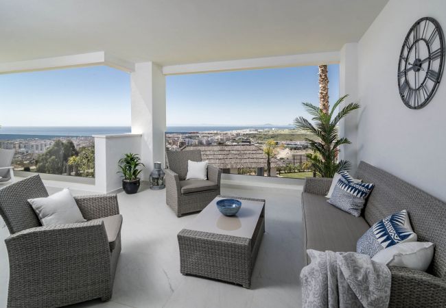 Lejlighed i Estepona - LAE23i- Modern apartment in Luxury urbanisation