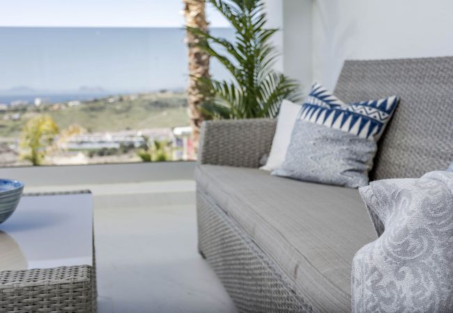 Lejlighed i Estepona - LAE23i- Modern apartment in Luxury urbanisation