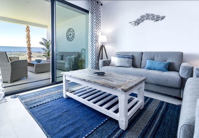 Lejlighed i Estepona - LAE23i- Modern apartment in Luxury urbanisation