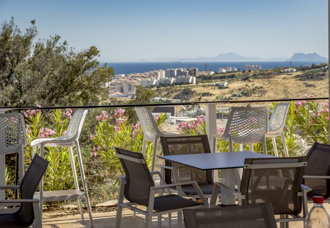 Lejlighed i Estepona - LAE23i- Modern apartment in Luxury urbanisation