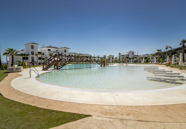 Lejlighed i Estepona - LAE23i- Modern apartment in Luxury urbanisation