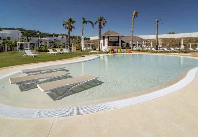 Lejlighed i Estepona - LAE23i- Modern apartment in Luxury urbanisation