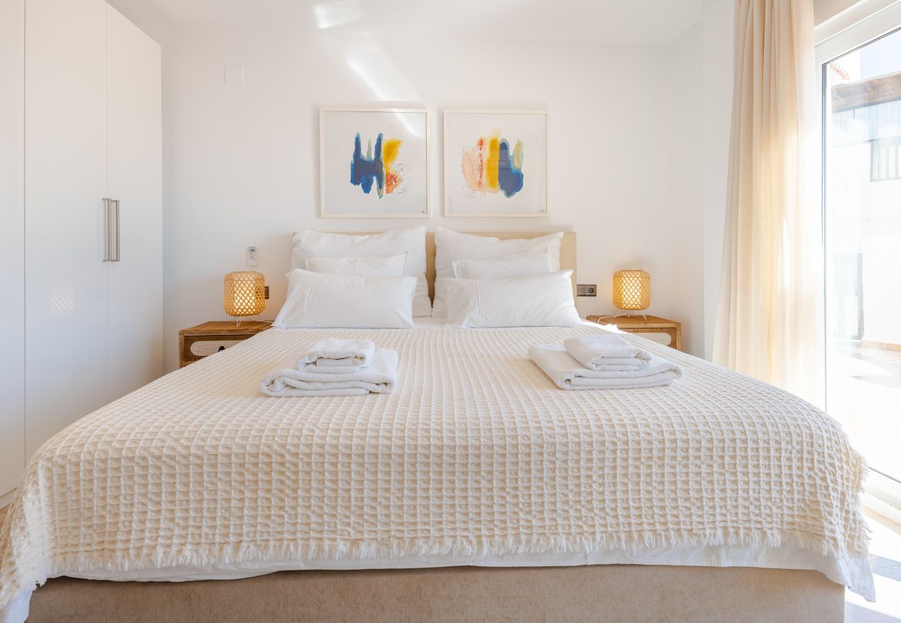 Lejlighed i Marbella - Heavenly Views From Frontline Penthouse