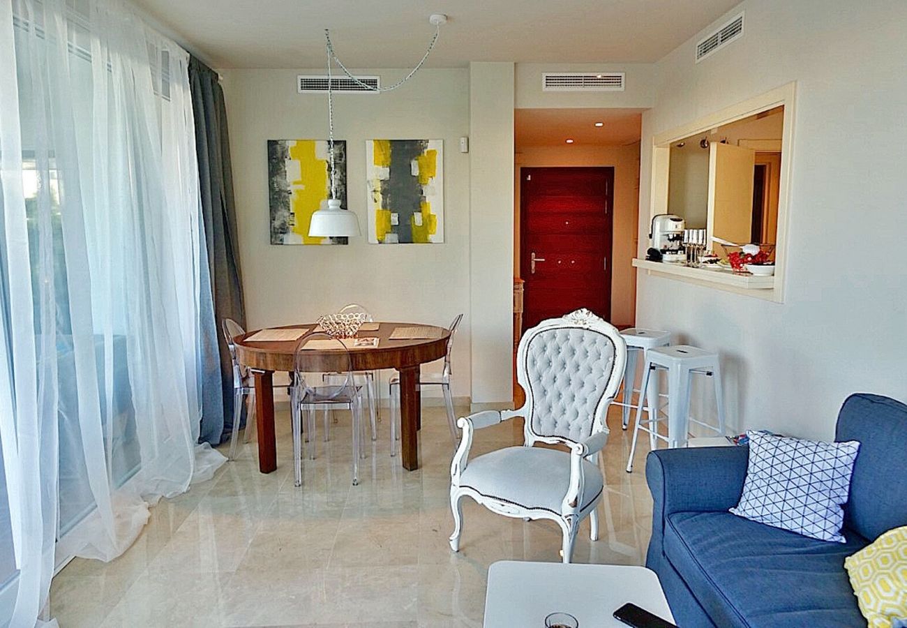 Lejlighed i Casares - 5 PAX Apartment  - Alcazaba Lagoon (401)