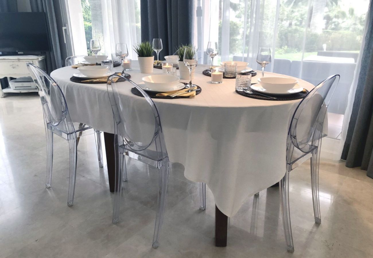 Lejlighed i Casares - 5 PAX Apartment  - Alcazaba Lagoon (401)