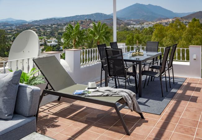 Lejlighed i Nueva andalucia - AP169- Comfortable 2 bedroom apartment