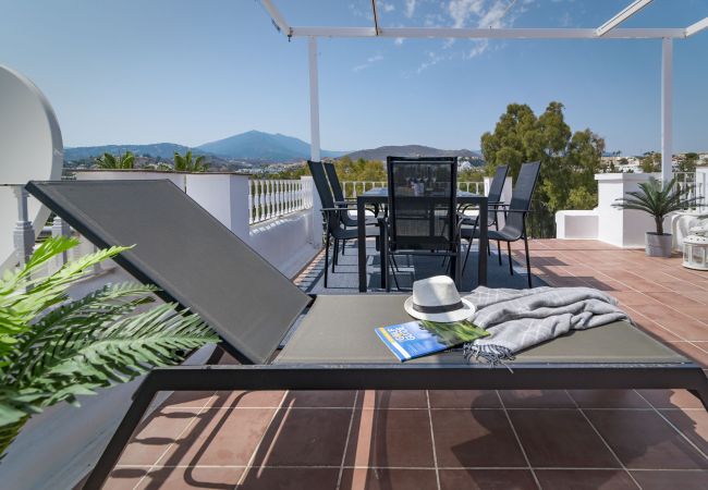 Lejlighed i Nueva andalucia - AP169- Comfortable 2 bedroom apartment