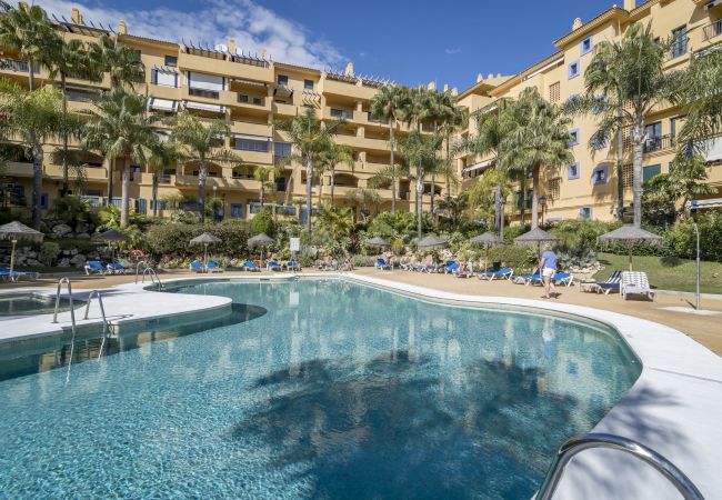 Lejlighed i San Pedro de Alcántara - LA-Beautiful 3 bedroom Penthouse close to sea