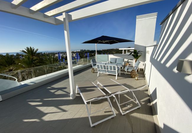 Lejlighed i Estepona - LM1.2B- Exclusive 2 bedroom apartment in Le Mirage