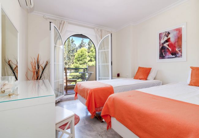 Lejlighed i Nueva andalucia - SAA- Comfortable Apartment near Puerto Banus