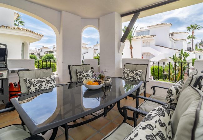 Lejlighed i Puerto Banus - LNM16- Comfortable apartment next to Puerto Banus