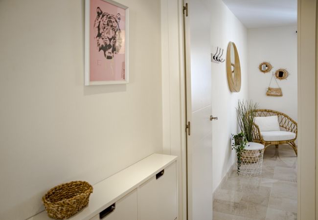 Lejlighed i Marbella - AR23 - Holiday flat, Puerto Banus by Roomservices