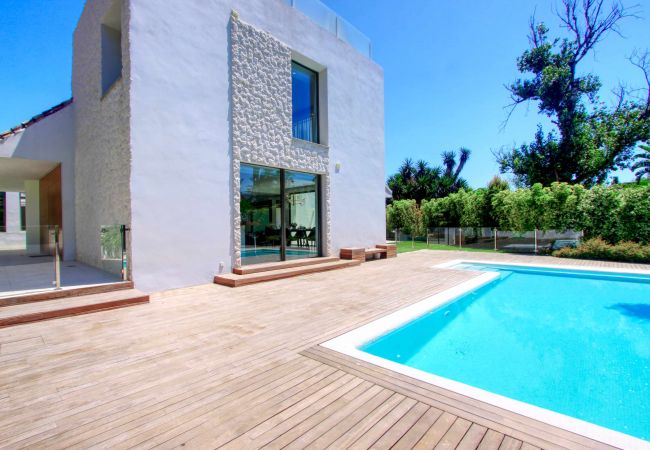 Villa i Marbella - 2244 - MODERN VILLA PUERTO BANUS