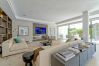 Villa i Marbella - Contemporary & Very Spacious Villa Puerto Banus