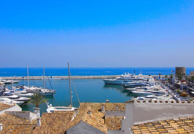 Lejlighed i Marbella - 1079 - FRONTLINE PUERTO BANUS APARTMENT