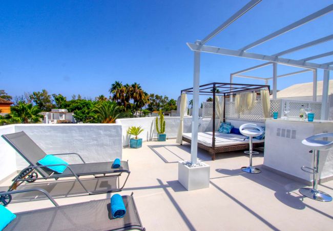 Lejlighed i Marbella - 1108 MODERN BEACH PENTHOUSE