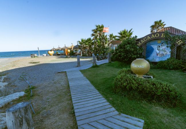 Villa i San Pedro de Alcántara - CLN- Spacious 6 bedroom villa 100 m to beach