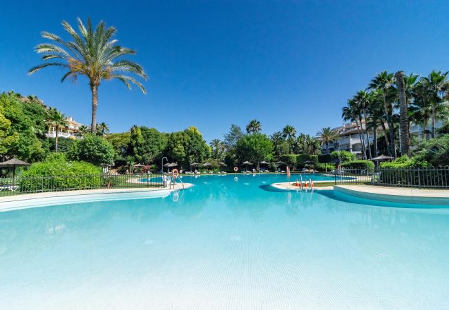 Lejlighed i Nueva andalucia - DN11-2 bedroom apartment close to Puerto Banus