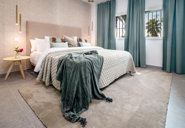 Lejlighed i Nueva andalucia - AB3 - Aldea blanca Marbella by Roomservices