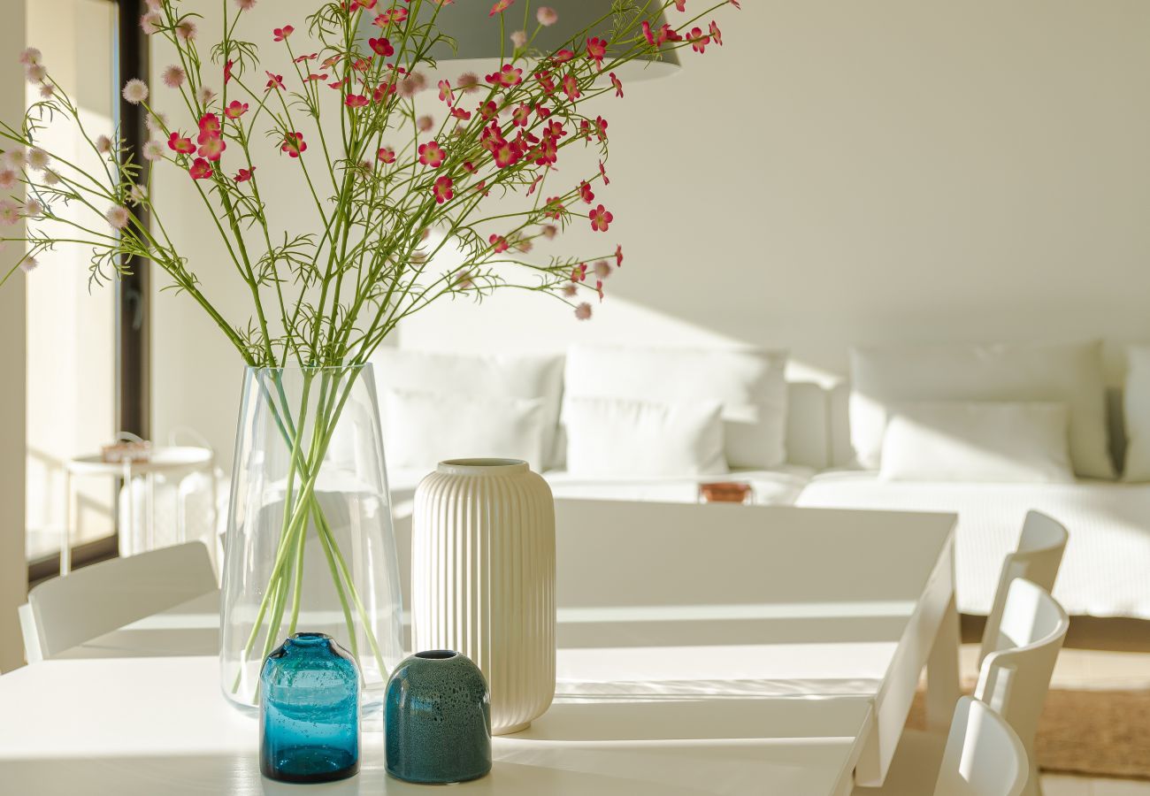 Lejlighed i Marbella - Luxurious Penthouse with Spa Amenities