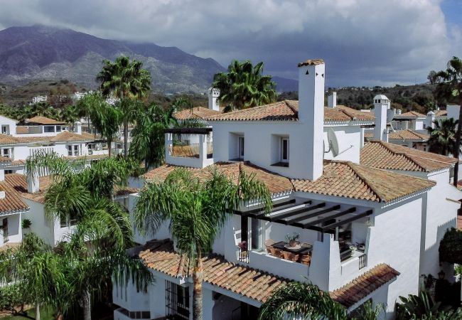 Byhus i Nueva andalucia - LNM39-Luxury flat close to Puerto Banus